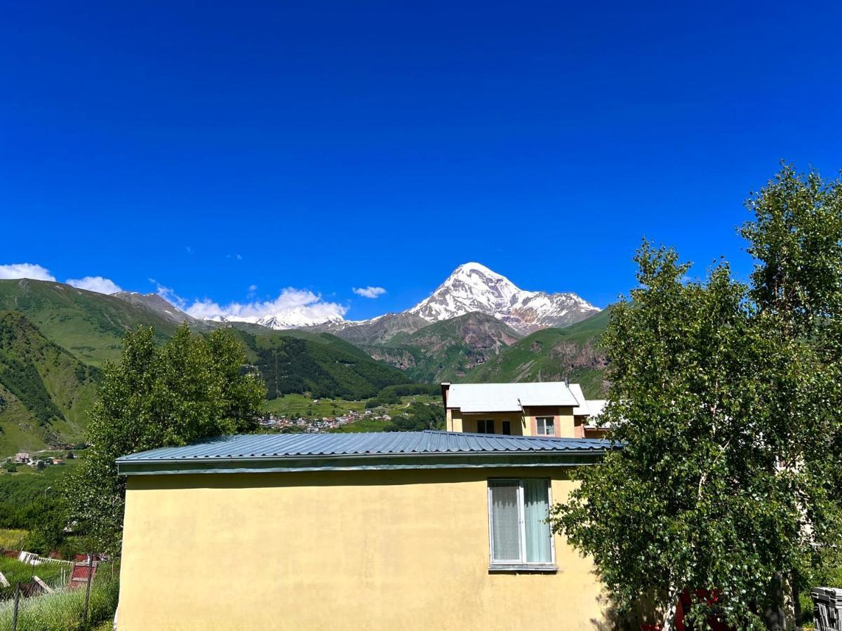 Mountain Kazbegi Apartment ภายนอก รูปภาพ